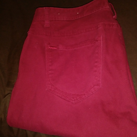 Burgundy/Red Skinny Jeggings - Picture 1 of 3